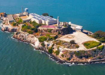 Locals, visitors weigh in on Trump's directive to reopen Alcatraz prison.